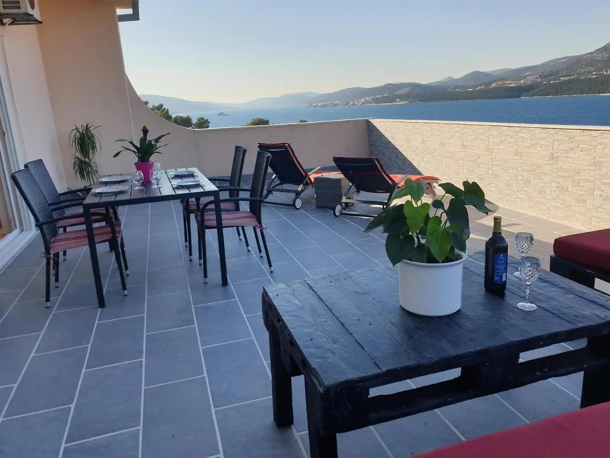 Villa Sandrina Apartman Donji Okrug (Ciovo)
